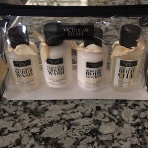 Victoria’s Secret gift set